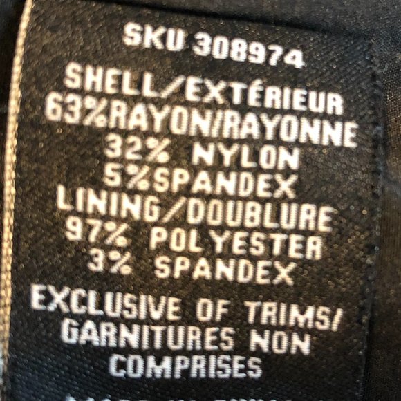 Le Chateau | Black Fitted Blazer (size M) - Picture 4 of 4